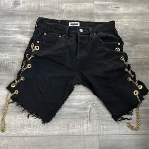 Mid Black Denim Shorts w/ Chainz